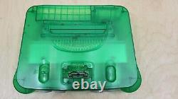 Console Nintendo N64 Jungle Green pour pièces ou réparation en bon état cosmétique