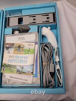 Console Nintendo Wii Rvl-001 Avec Wii Sports Complete En Boîte Cib Bon État