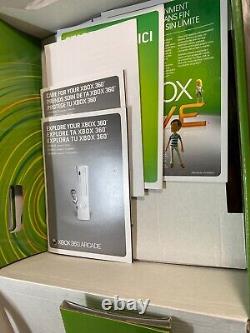 Console Xbox 360 Arcade Microsoft 256MB en boîte, RARE, en très bon état, NM