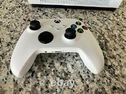 Contrôleurs Xbox One S 500gb, White & 2 Xbox Series X (tous En Bon État)