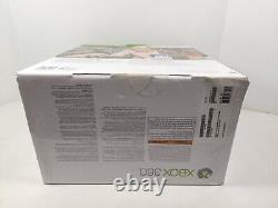 Microsoft Xbox 360 Slim Black 4gb Console Boîte Complète Bon État D'utilisation