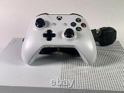 Microsoft Xbox One S 1tb Blanc Tous Les Travaux Numériques Bonne Condition Parfectement