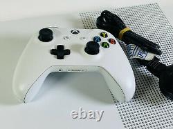 Microsoft Xbox One S 1tb Console White Bonne Condition Travaux Parfectement