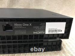 Microsoft Xbox One X Modèle De Console D'home 1787 1tb Bonne Condition Navires En Fr.
