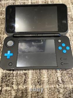 Nintendo 2ds XL Bleu Et Noir Très Bon État