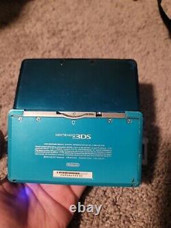 Nintendo 3ds Aqua Blue Bon État Console Complète Avec Chargeur / 1 Jeu