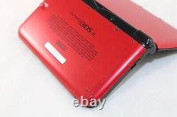 Nintendo 3ds XL Console Main Rouge/noire Avec Chargeur, En Bon État