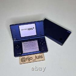 Nintendo DSi Bleu Métallique avec plus de 100 jeux en très bon état