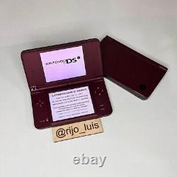 Nintendo DSi XL Bordeaux avec plus de 100 jeux Bon état