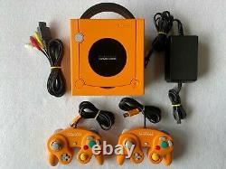 Nintendo Gamecube Orange Contrôleurs Console Chargeur Dol-001 Très Bon État