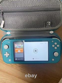 Nintendo Switch Lite Turquoise en très bon état