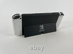 Nintendo Switch OLED 64GB Très bon état avec HDMI/2 Joy-Cons + Jeux/Attaches