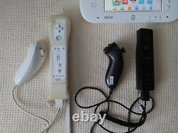 Nintendo Wii U Console Bundle 8 Go Blanc Avec 27 Jeux Très Bon État