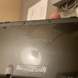 Nouveau Nintendo 3ds XL En Noir/gray, Bon État D'utilisation