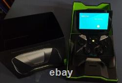 Nvidia Shield Portable Noir Bon État Avec Boîte