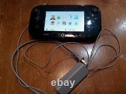 Pad De Jeu Wii U Avec Chargeur. Testé Et Travaillé. Bon État