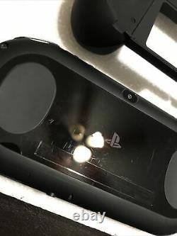 Playstation Ps Vita Slim 2000 Noir 3.73fw Good Condition Assassins Creed 3