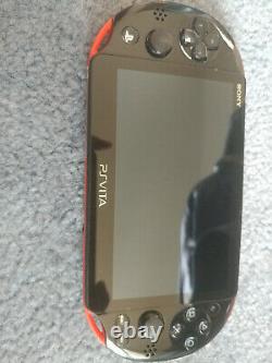 Playstation Ps Vita Slim LCD 2000 Noir Rouge 3.60 Fw Bon État