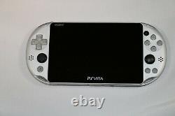 Playstation Vita Pch-2000 Za25 Argent Bon État Ps Vita Utilisé Livraison Gratuite