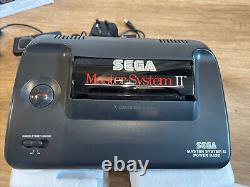 Sega Master System 2 Plus Bundle 15 Jeux Très Bon État
