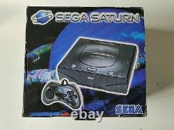 Sega Saturne Modèle 2 Complet En Boîte (cib) Pal En (très) Bon État