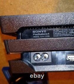Sony Playstation 4 Pro 1tb Console Noire Utilisé Très Bon État Beaucoup D'extras