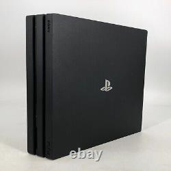Sony Playstation 4 Pro Noir 1 To Bon État Avec Contrôleur + Câbles + Jeu