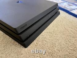 Sony Playstation 4 Pro/vr Consoles 2 Contrôleurs 12 Jeux, Hdmi Bonnes Conditions