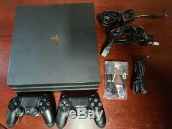 Sony Playstation 4 Ps4 Pro 1tb Noir Console. Bonne Condition. Testé Travail
