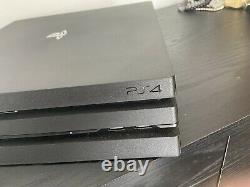 Sony Playstation 4 Ps4 Pro 1to Console Noire Très Bon État