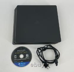 Sony Playstation 4 Slim Noir 1 To Très Bon État avec Câble d'alimentation et Jeu