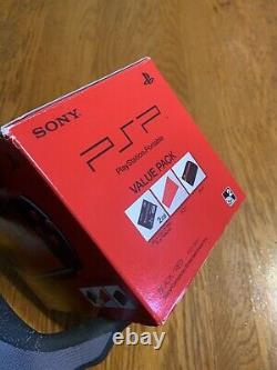 Sony Psp Pspj-30017 Value Pack. Très Bon État. Testé. S'il Vous Plaît Lire