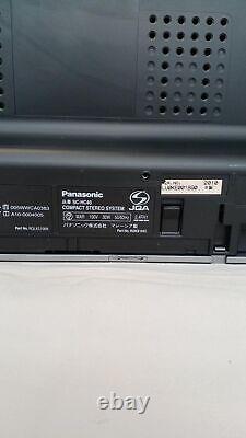 Système stéréo compact Panasonic SC-HC40 en bon état, utilisé avec télécommande