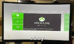 Xbox 360 250gb Offre De Vacances + Forza 4 Très Bon État + Câbles (cib)