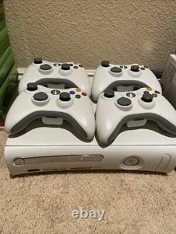 Xbox 360 Pro 20gb White Console Bundle Testé En Bon État De Fonctionnement