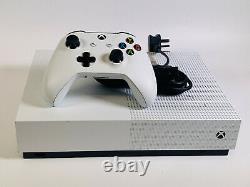 Xbox One S All-digital Edition 1 To Console Blanche Bon État Fonctionne Parfaitement