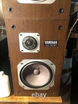Yamaha Ns-20t Natural Sound Speaker System Mis En Bon État